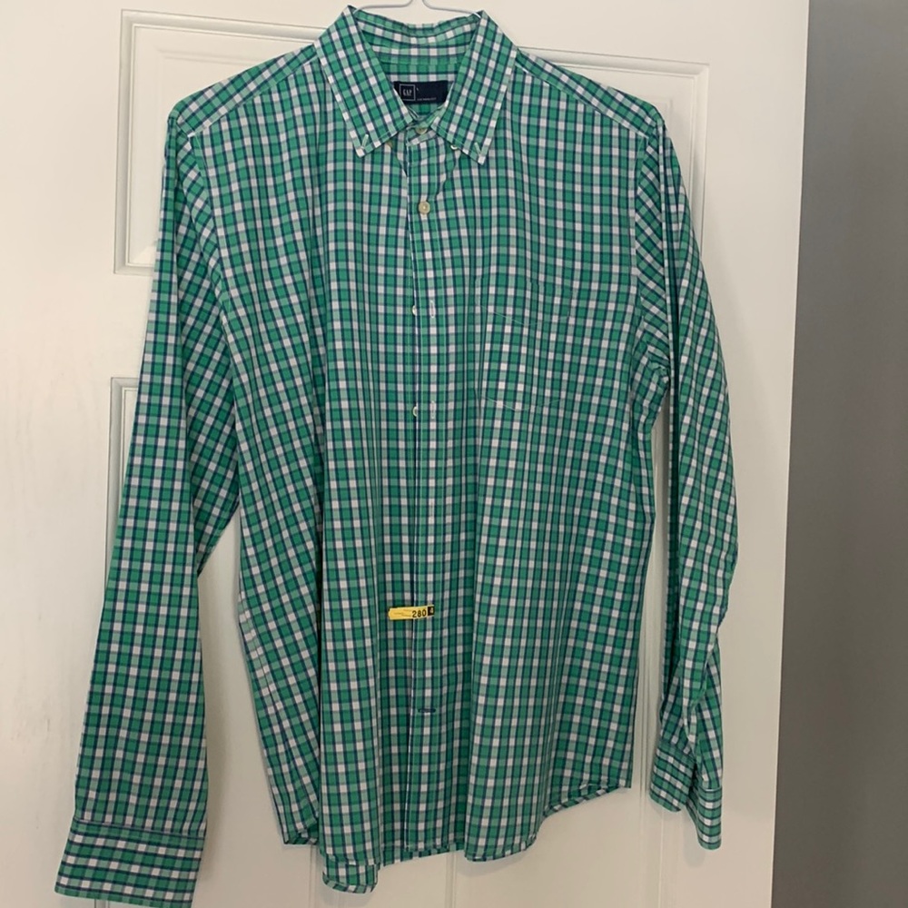 Gap mens button down large